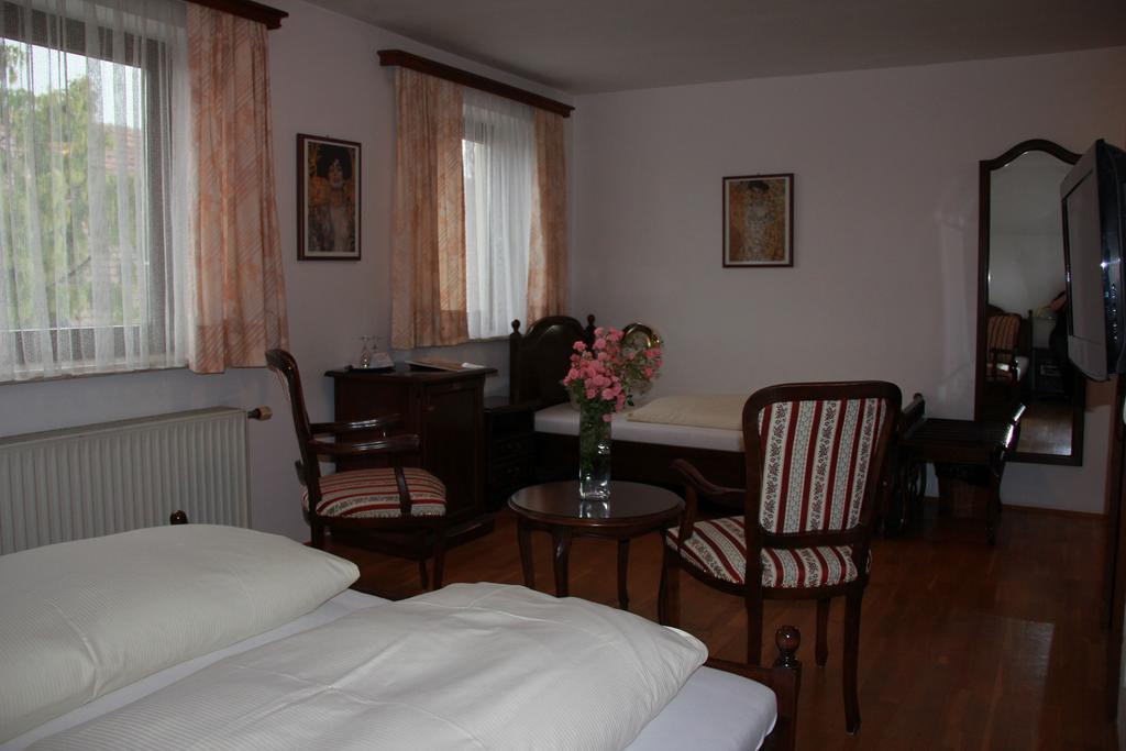 Landhotel St. Florian Sankt Florian am Inn Δωμάτιο φωτογραφία